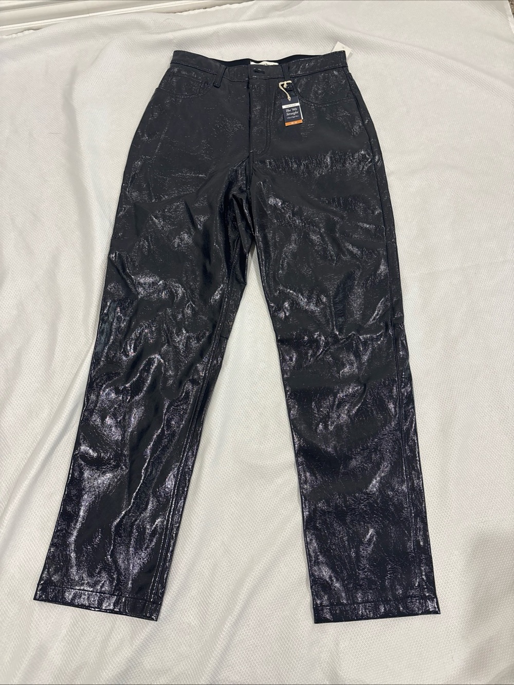 Abercrombie F 90s Straight Ultra High Rise 30/10 Vegan Leather Pant $110 Shiney